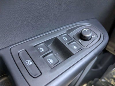 2026 Volkswagen Taos SE Black FWD