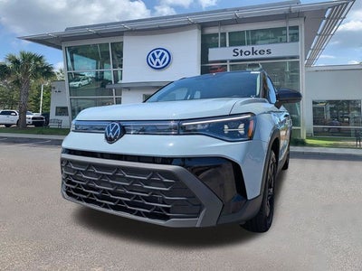 2026 Volkswagen Taos SE Black FWD