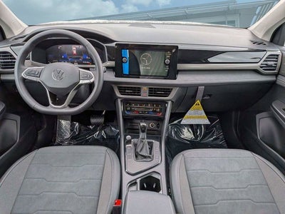 2026 Volkswagen Taos 1.5T SE Black