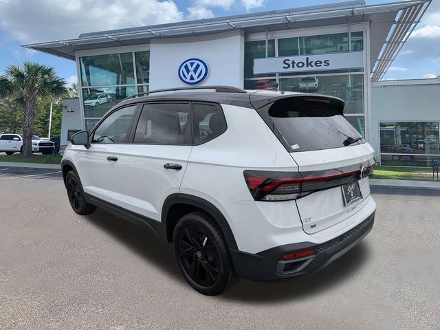 2026 Volkswagen Taos 1.5T SE Black