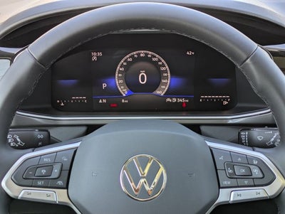 2026 Volkswagen Taos 1.5T SE Black