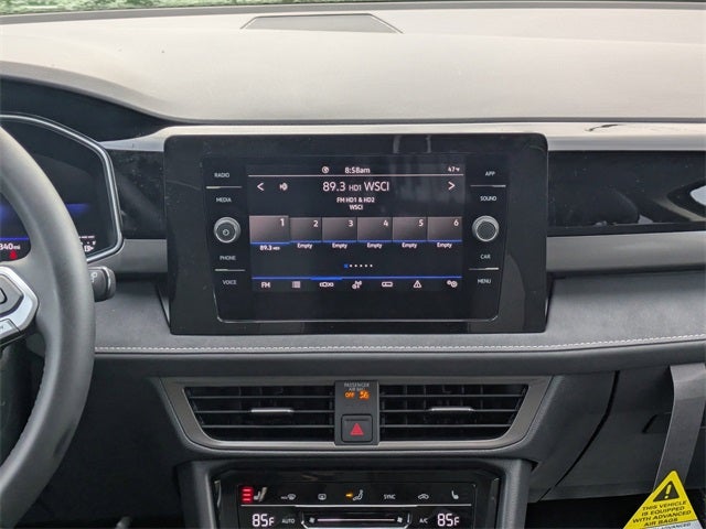 2026 Volkswagen Taos 1.5T SE Black