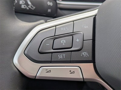 2026 Volkswagen Taos 1.5T SE Black