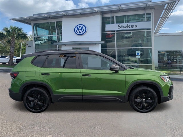 2026 Volkswagen Taos 1.5T SE Black