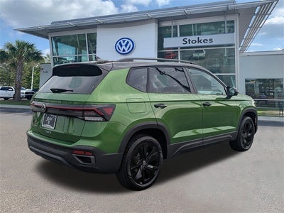 2026 Volkswagen Taos 1.5T SE Black