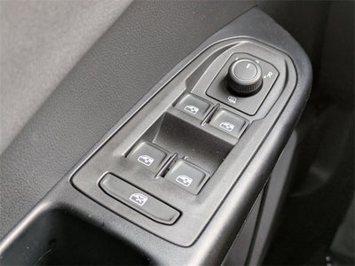 2026 Volkswagen Taos 1.5T SE Black