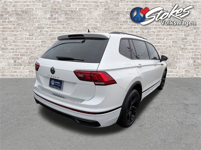 2023 Volkswagen Tiguan 2.0T SE R-Line Black