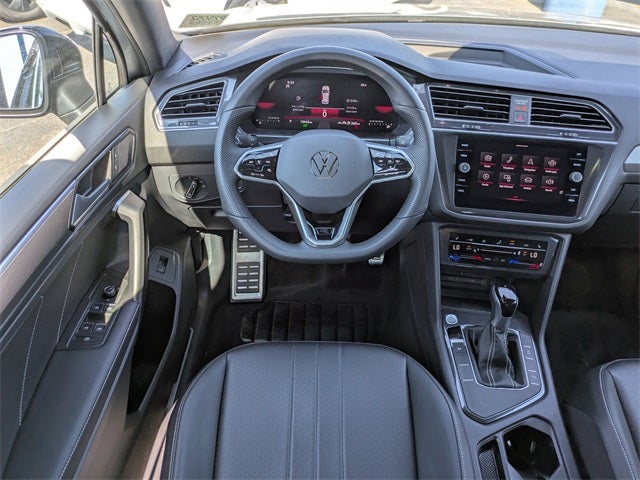 2024 Volkswagen Tiguan 2.0T SE R-Line Black