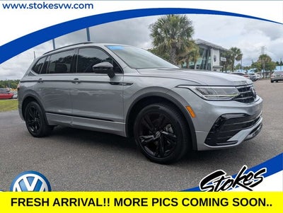 2023 Volkswagen Tiguan 2.0T SE R-Line Black