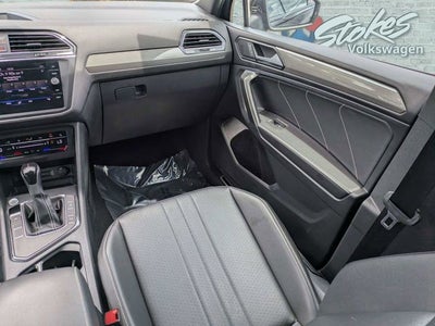 2022 Volkswagen Tiguan 2.0T SE R-Line Black