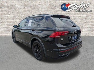 2022 Volkswagen Tiguan 2.0T SE R-Line Black