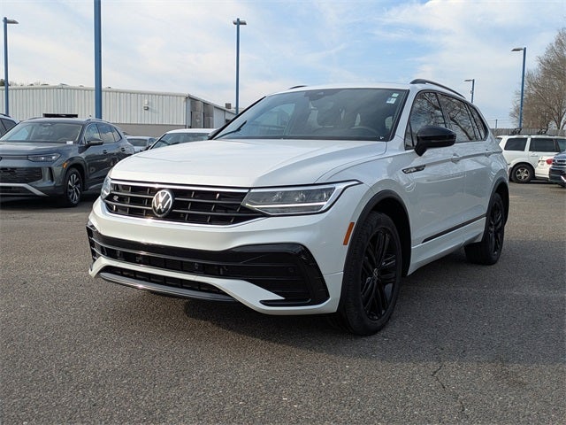 2022 Volkswagen Tiguan 2.0T SE R-Line Black