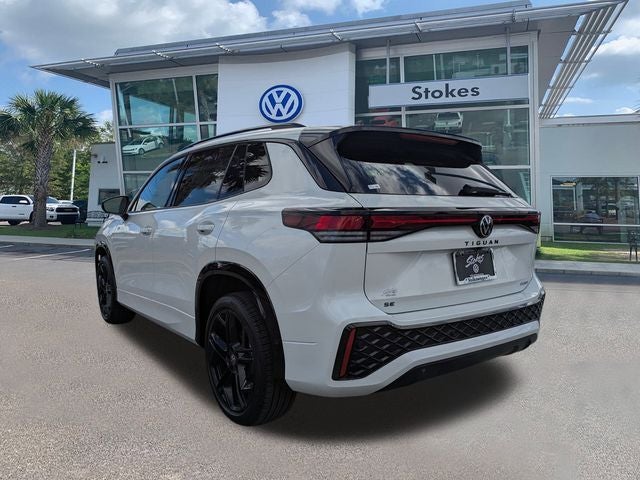 2026 Volkswagen Tiguan 2.0T SE R-Line Black