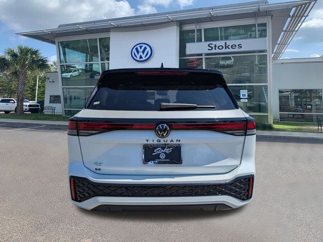 2026 Volkswagen Tiguan 2.0T SE R-Line Black