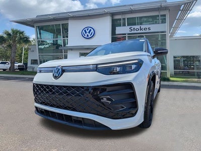2026 Volkswagen Tiguan 2.0T SE R-Line Black