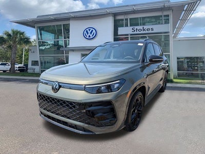 2026 Volkswagen Tiguan 2.0T SE R-Line Black