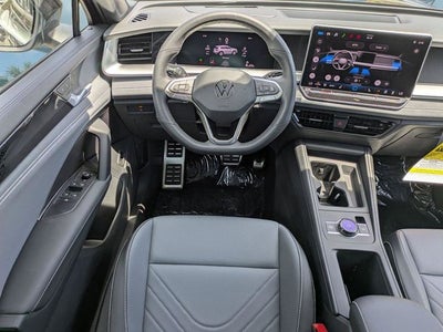 2026 Volkswagen Tiguan 2.0T SE R-Line Black