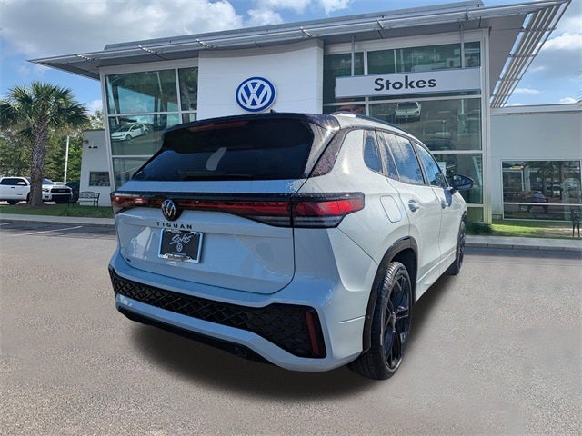 2026 Volkswagen Tiguan 2.0T SE R-Line Black