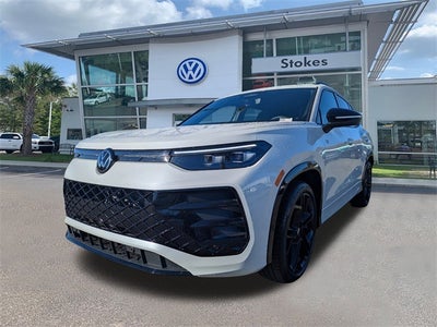 2026 Volkswagen Tiguan 2.0T SE R-Line Black