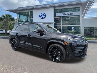 2026 Volkswagen Tiguan 2.0T SE R-Line Black