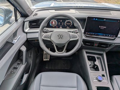 2026 Volkswagen Tiguan 2.0T SE R-Line Black