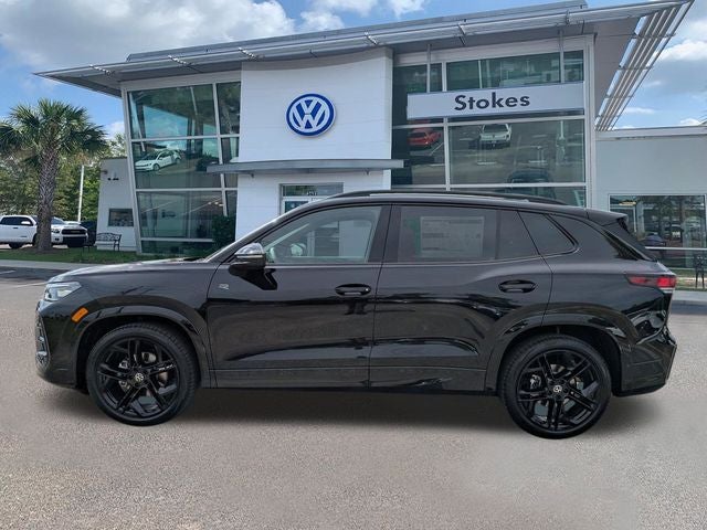2026 Volkswagen Tiguan 2.0T SE R-Line Black