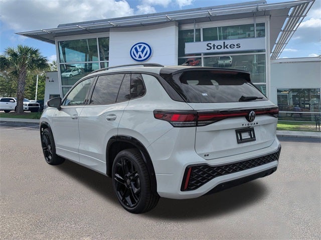 2026 Volkswagen Tiguan 2.0T SE R-Line Black