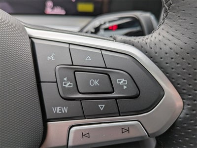 2026 Volkswagen Tiguan 2.0T SE R-Line Black