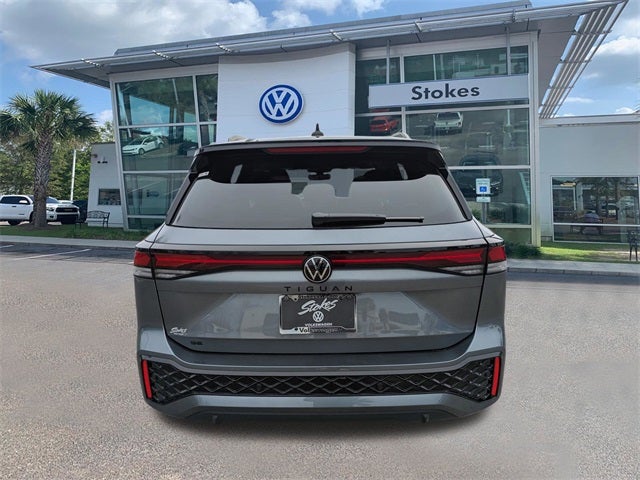 2026 Volkswagen Tiguan 2.0T SE R-Line Black