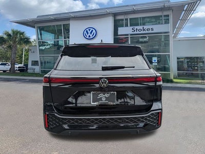 2026 Volkswagen Tiguan 2.0T SE R-Line Black
