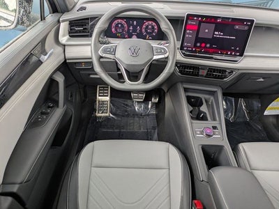 2026 Volkswagen Tiguan 2.0T SE R-Line Black