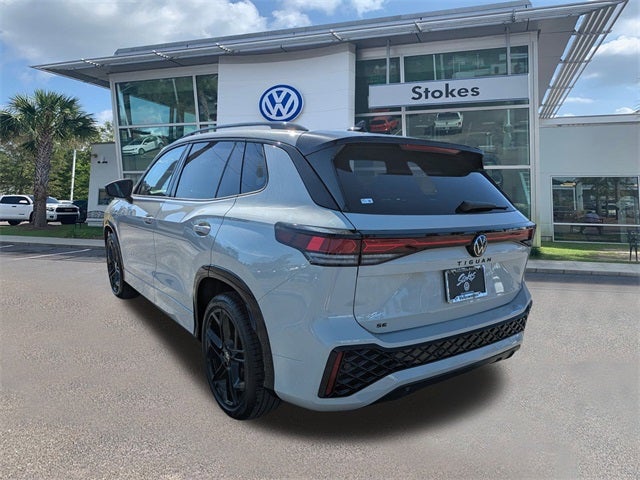 2026 Volkswagen Tiguan 2.0T SE R-Line Black