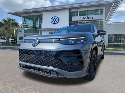 2026 Volkswagen Tiguan 2.0T SE R-Line Black