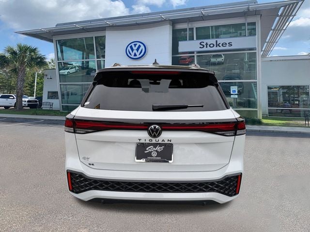 2026 Volkswagen Tiguan 2.0T SE R-Line Black