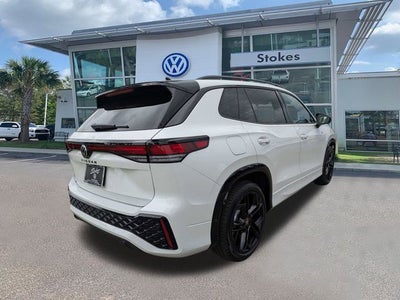 2026 Volkswagen Tiguan 2.0T SE R-Line Black
