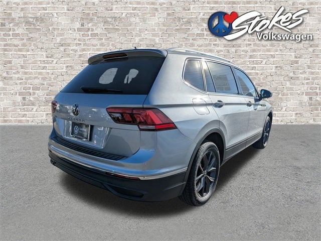 2023 Volkswagen Tiguan 2.0T SE