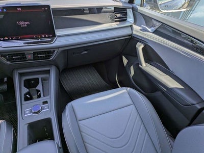 2026 Volkswagen Tiguan SE FWD