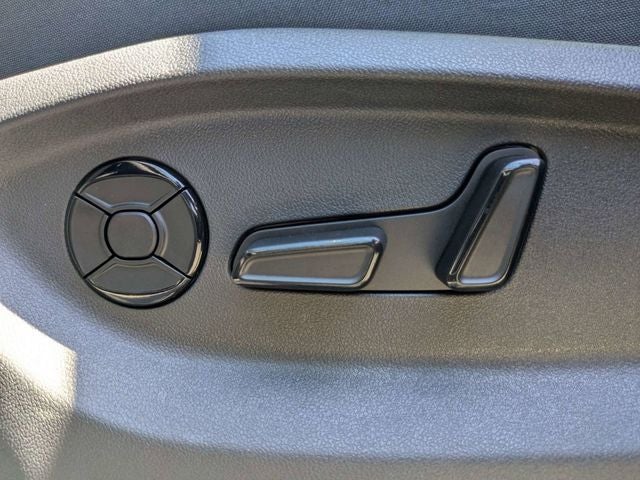 2026 Volkswagen Tiguan SE FWD