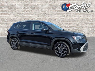 2025 Volkswagen Taos 1.5T SE