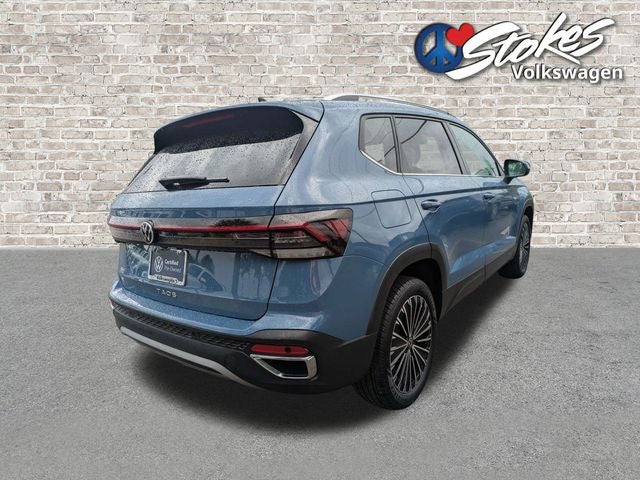 2025 Volkswagen Taos 1.5T SE