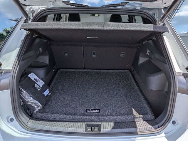 2026 Volkswagen Tiguan 2.0T SEL R-Line Turbo