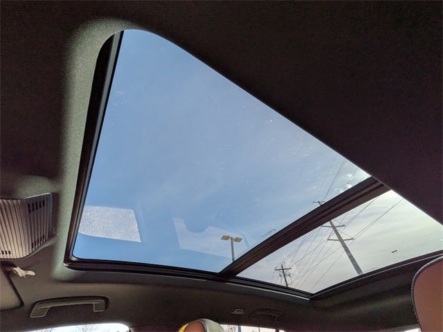 2026 Volkswagen Tiguan 2.0T SEL R-Line