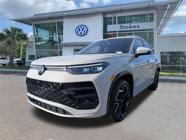 2026 Volkswagen Tiguan 2.0T SEL R-Line