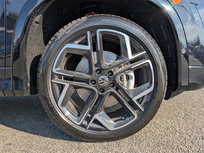 2026 Volkswagen Tiguan 2.0T SEL R-Line