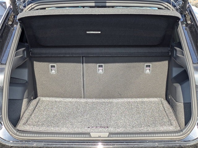 2026 Volkswagen Tiguan 2.0T SEL R-Line