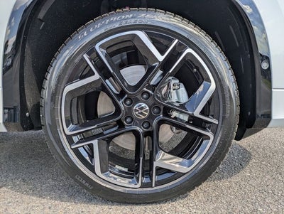 2026 Volkswagen Tiguan 2.0T SEL R-Line Turbo