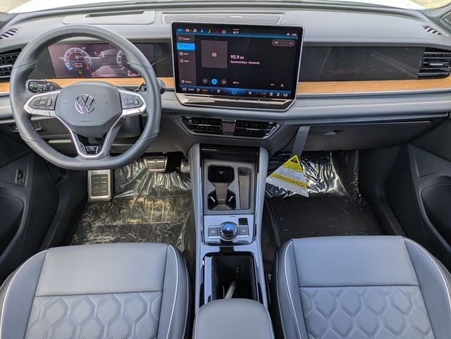 2026 Volkswagen Tiguan 2.0T SEL R-Line Turbo