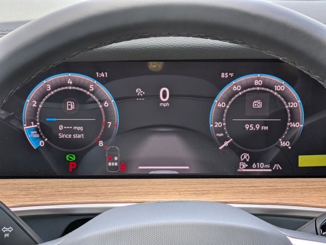 2026 Volkswagen Tiguan 2.0T SEL R-Line Turbo