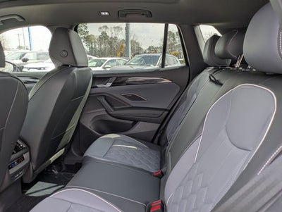 2026 Volkswagen Tiguan 2.0T SEL R-Line Turbo