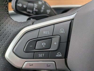 2026 Volkswagen Tiguan 2.0T SEL R-Line Turbo